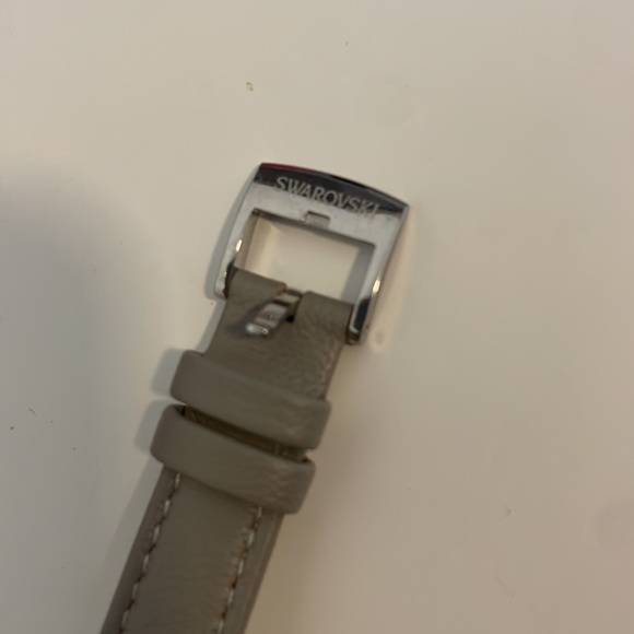 Ladies' Swarovski Crystal Mother-of-Pearl Dreamy Watch 5219457 - Picture 10 of 10